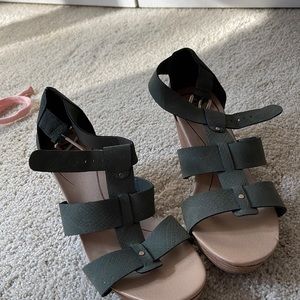 Dr. Scholl's Barton  Wedge Sandal
